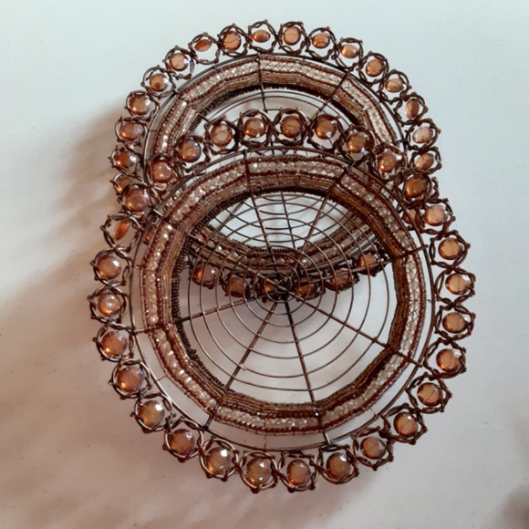 Beaded Wire Plate Charger/Decor Set - Picture 1 of 7